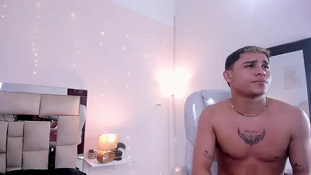 saraandstiven online show from 03/05/25, 07:05