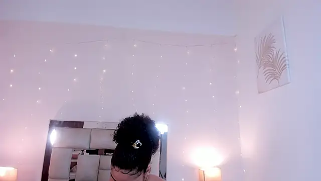 saraandstiven online show from 03/06/25, 03:02