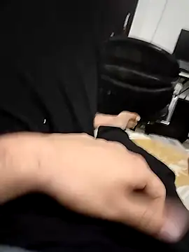 Snapshot of tarun997700 chatting on 01/08/25, 11:10 tarun997700 online show from 01/08/25, 11:10