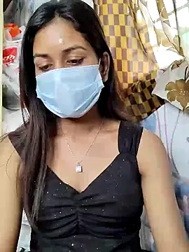 Snapshot of its_sophiaa chatting on 12/21/24, 11:01 its sophiaa online show from 12/21/24, 11:01