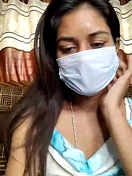 Snapshot of its_sophiaa chatting on 01/11/25, 07:06 its sophiaa online show from 01/11/25, 07:06