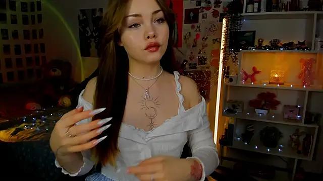 AkiraKatsu online show from 01/17/26, 11:04