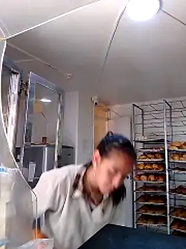 Snapshot of Alisson_420 chatting on 10/24/25, 03:30 Alisson 420 online show from 10/24/25, 03:30