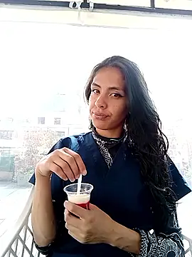 Snapshot of Alisson_420 chatting on 02/03/26, 07:52 Alisson 420 online show from 02/03/26, 07:52