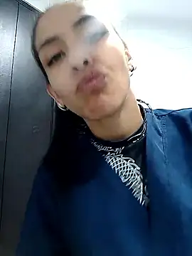 Snapshot of Alisson_420 chatting on 02/04/26, 06:03 Alisson 420 online show from 02/04/26, 06:03
