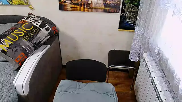 Lady Boom Wild  online show from 11/29/25, 01:14