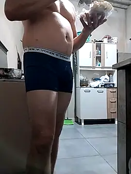 LOIROGOSTOSO87 online show from 03/11/25, 10:20