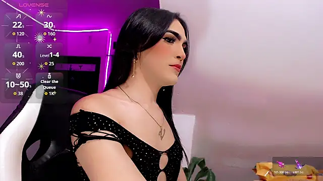 Snapshot of Venecia_Sweet chatting on 12/16/25, 10:15 Venecia Sweet online show from 12/16/25, 10:15