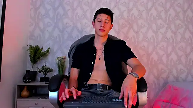 Dorianmistery2322  online show from 01/19/25, 04:22