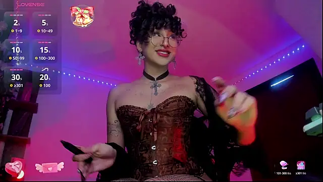 Snapshot of Heka_Prudence chatting on 10/25/25, 10:15 Heka Prudence online show from 10/25/25, 10:15
