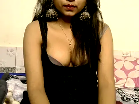 Sanjana Gupta online show from 02/11/25, 12:48