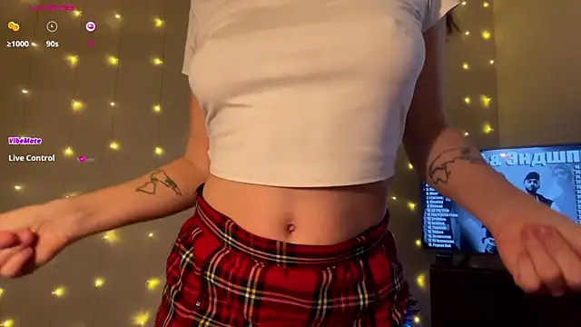 Lora Squirt online show from 12/31/24, 06:05