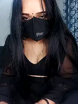 Snapshot of ZARINA_JACK chatting on 01/01/25, 03:24 ZARINA JACK online show from 01/01/25, 03:24