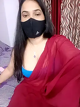 Snapshot of ZARINA_JACK chatting on 11/05/25, 04:29 ZARINA JACK online show from 11/05/25, 04:29