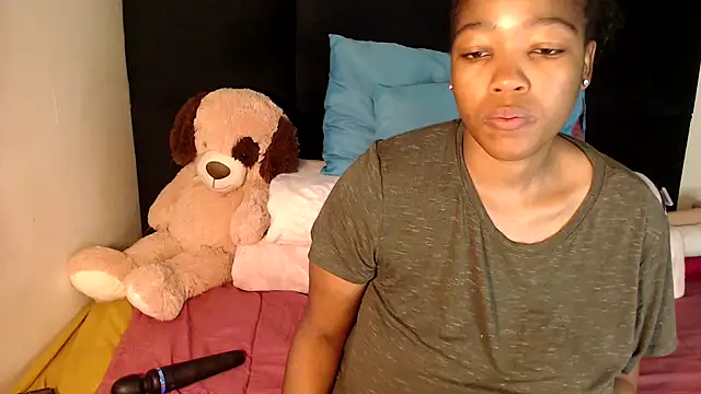 Busty-Londie online show from 02/26/26, 04:39