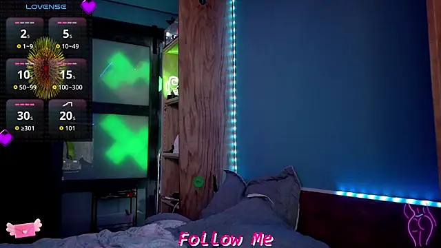 QueenYsuRey online show from 11/20/25, 06:40