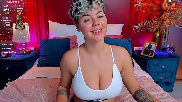 Snapshot of Lady_AliBi chatting on 02/04/25, 07:44 Lady AliBi online show from 02/04/25, 07:44