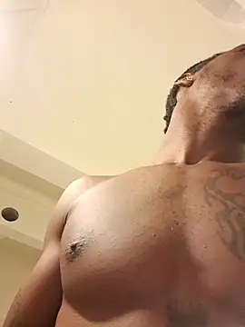 pikolo97 online show from 10/16/25, 09:32