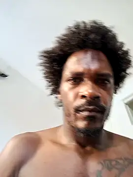 pikolo97 online show from 10/31/25, 11:22