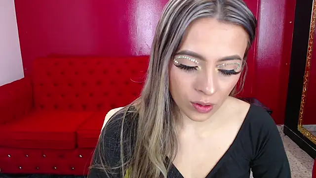 miacarperr1 online show from 01/13/25, 08:37