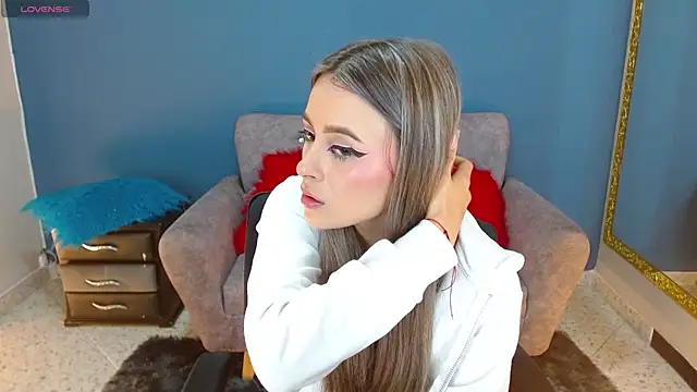 miacarperr1 online show from 01/20/25, 01:18