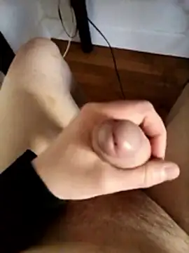 lovedoggy03 online show from 03/25/26, 05:41