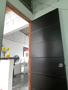 MireyaTorresGu online show from 04/19/26, 03:33