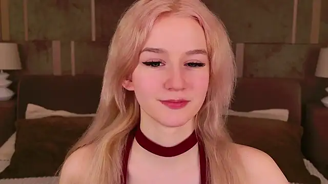 NaomiLoys online show from 03/16/25, 09:58