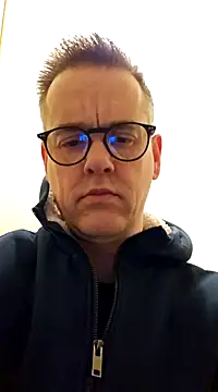 Hectorthyssen1 online show from 01/05/25, 08:31