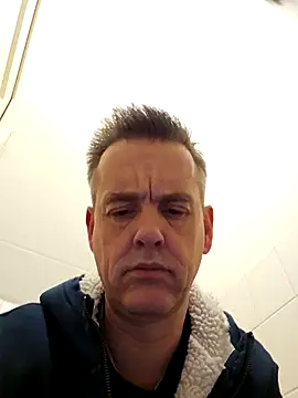 Hectorthyssen1 online show from 01/12/25, 09:29