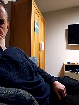 Hectorthyssen1 online show from 03/01/25, 09:59