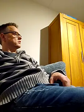 Hectorthyssen1 online show from 11/29/25, 10:46