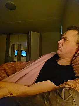 Hectorthyssen1 online show from 02/14/26, 08:33