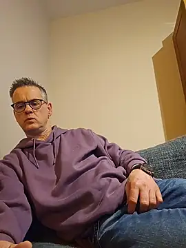 Hectorthyssen1 online show from 04/05/26, 10:51