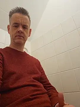 Hectorthyssen1 online show from 04/08/26, 09:31