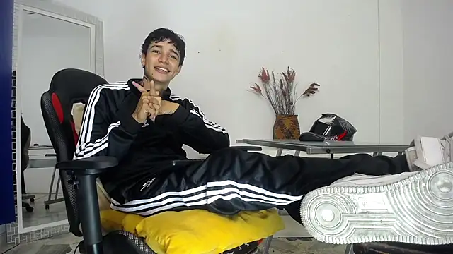 Zacktk7 online show from 01/22/25, 07:56