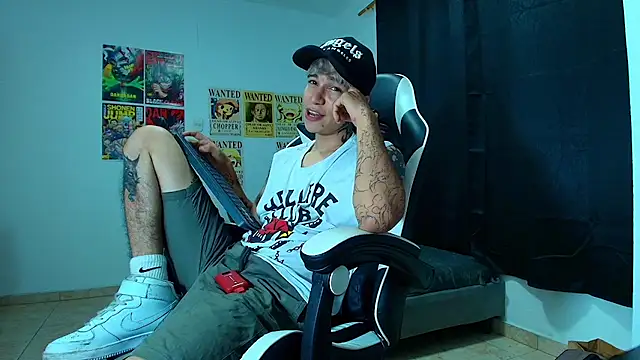 Zacktk7 online show from 03/14/25, 04:43