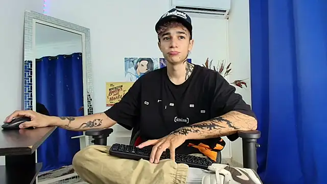 Zacktk7 online show from 03/19/25, 08:22