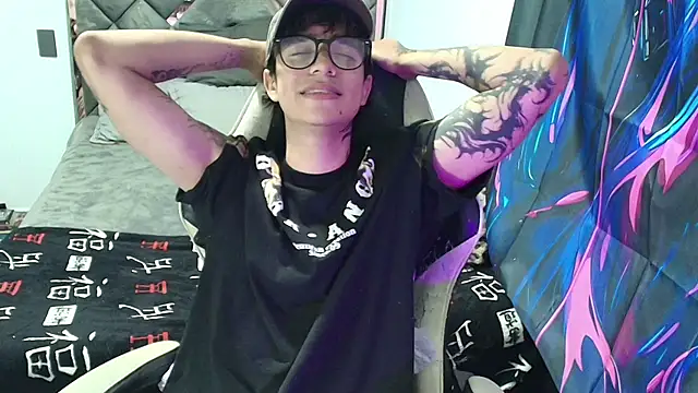 Zacktk7 online show from 04/13/26, 09:09