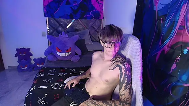 Zacktk7 online show from 04/21/26, 12:23