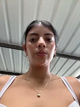 Baby Niels online show from 03/24/26, 05:18