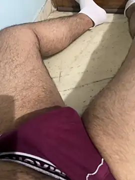 Snapshot of studdboyy chatting on 03/20/25, 10:21 studdboyy online show from 03/20/25, 10:21