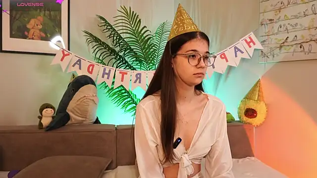 Leela sun online show from 07/19/26, 04:27