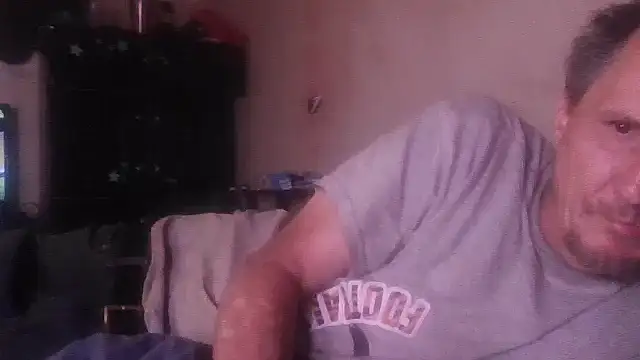 Snapshot of George48 chatting on 11/26/25, 06:03 George48 online show from 11/26/25, 06:03