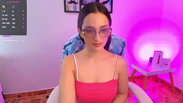 mariaan m  online show from 02/10/26, 09:41