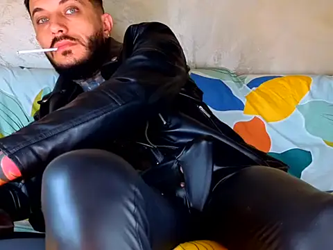 MentoXXL online show from 05/06/26, 04:08