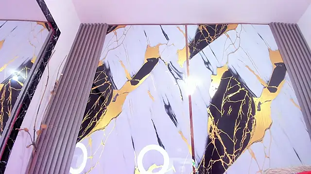 sophiee evanss  online show from 01/20/25, 09:24