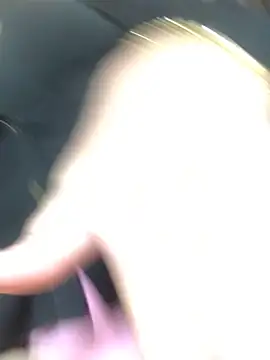 Snapshot of paulette_karim1 chatting on 12/06/24, 01:51 paulette karim1 online show from 12/06/24, 01:51