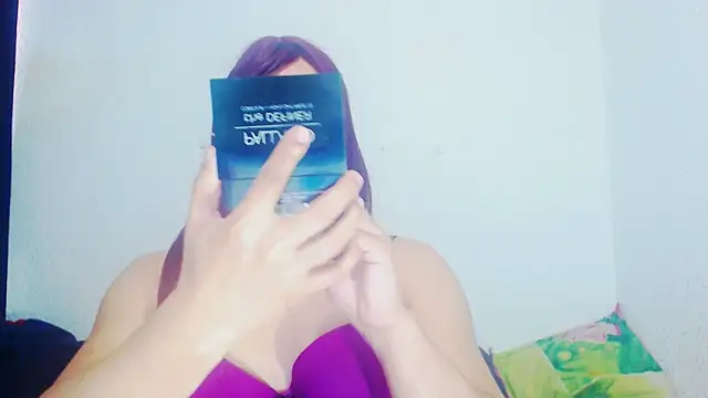 Snapshot of alexandrasexy32 chatting on 11/30/25, 01:26 alexandrasexy32 online show from 11/30/25, 01:26