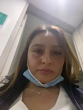 Snapshot of Keittly_ chatting on 12/12/24, 01:10 Keittly online show from 12/12/24, 01:10